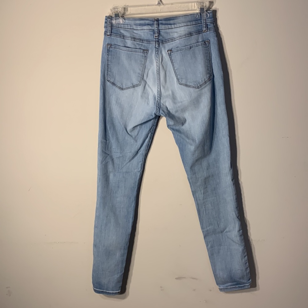 Banana Republic Light Wash Skinny High Rise Blue Jeans w. 4 Button Front Size 2 - Picture 6 of 6